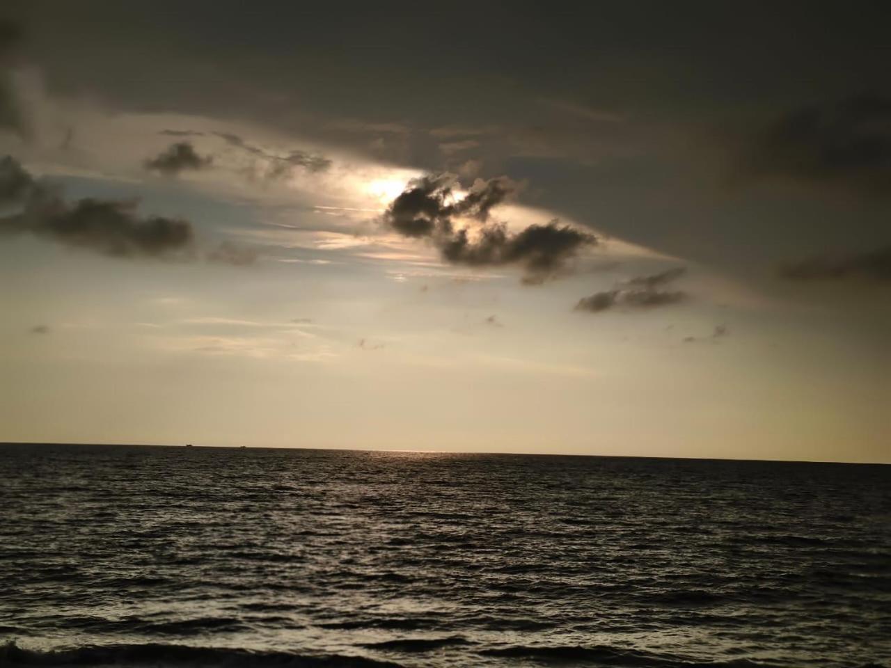 Marrari Felix Home Alappuzha Bagian luar foto
